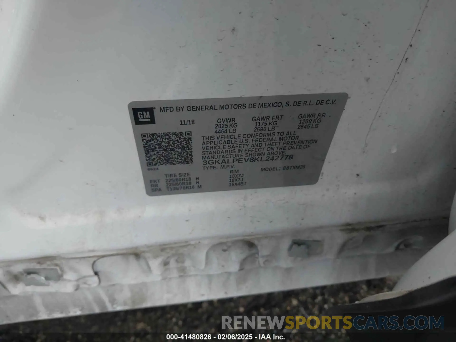 9 Photograph of a damaged car 3GKALPEV8KL242778 GMC TERRAIN 2019