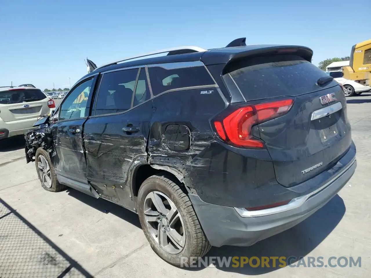 2 Photograph of a damaged car 3GKALPEV8KL249956 GMC TERRAIN 2019