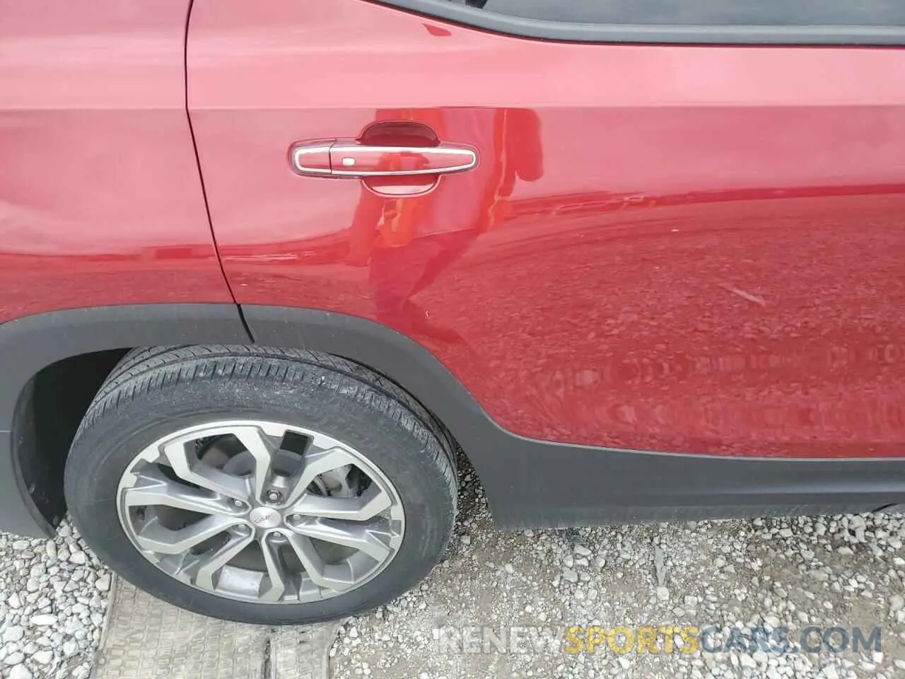 11 Photograph of a damaged car 3GKALPEV8KL258916 GMC TERRAIN 2019