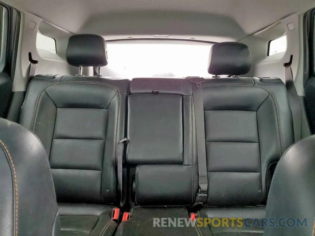10 Photograph of a damaged car 3GKALPEV9KL205237 GMC TERRAIN 2019