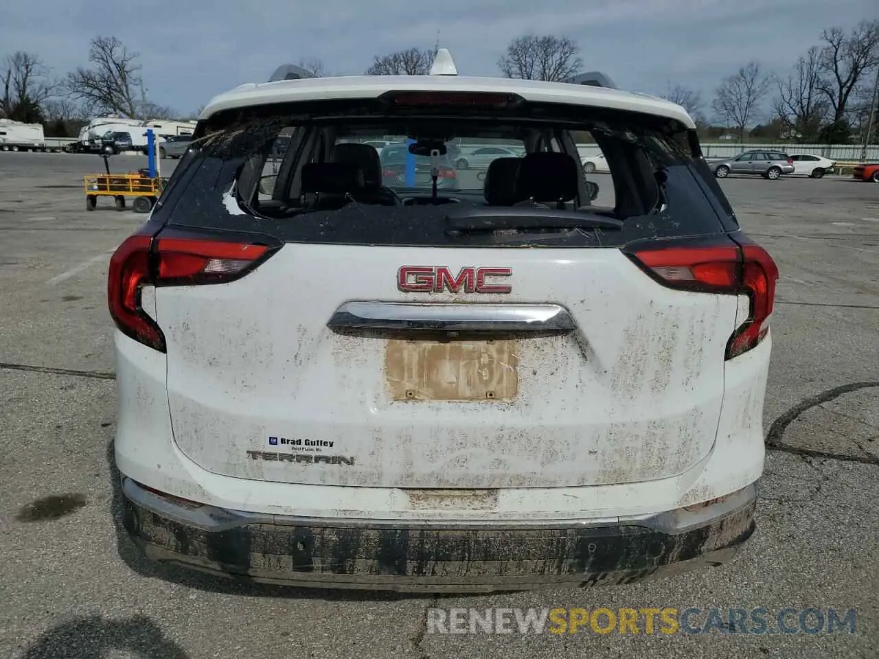 6 Photograph of a damaged car 3GKALPEV9KL308495 GMC TERRAIN 2019