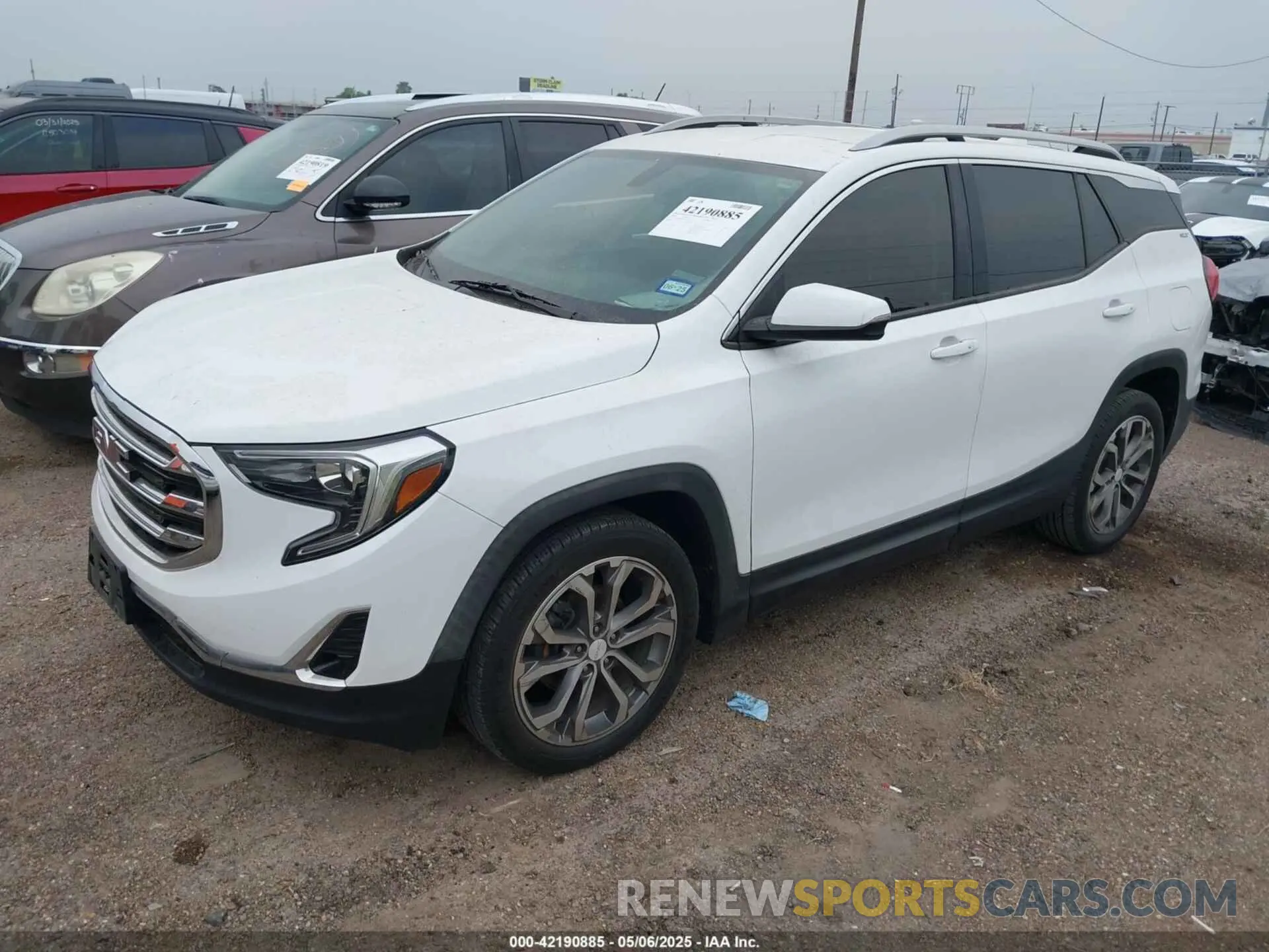 2 Photograph of a damaged car 3GKALPEVXKL174757 GMC TERRAIN 2019