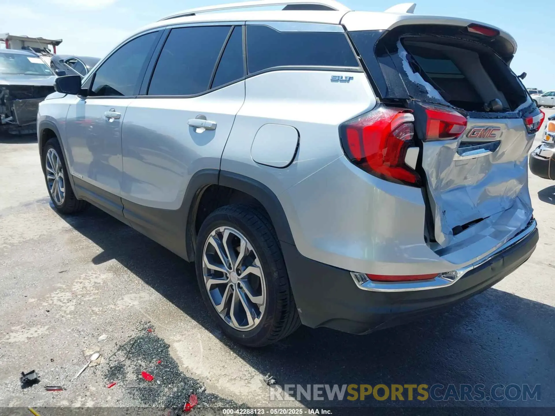 3 Photograph of a damaged car 3GKALPEVXKL202394 GMC TERRAIN 2019