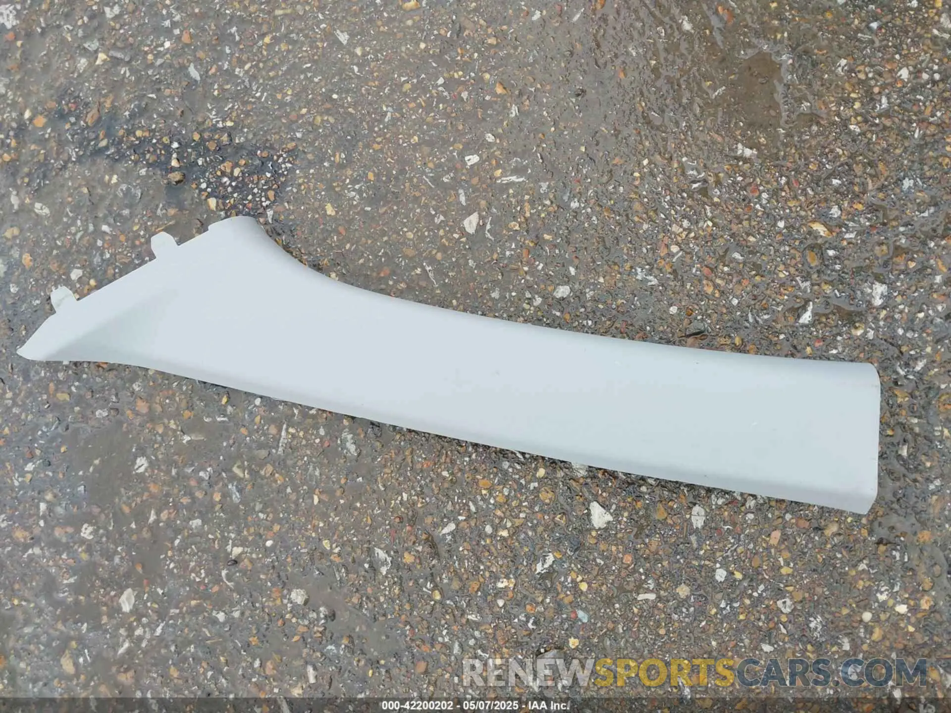 12 Photograph of a damaged car 3GKALPEVXKL308215 GMC TERRAIN 2019