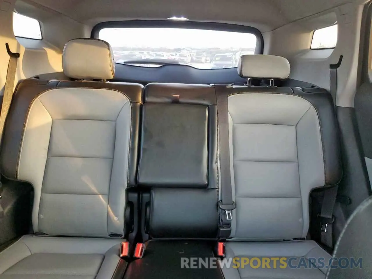 10 Photograph of a damaged car 3GKALPEX0KL279552 GMC TERRAIN 2019