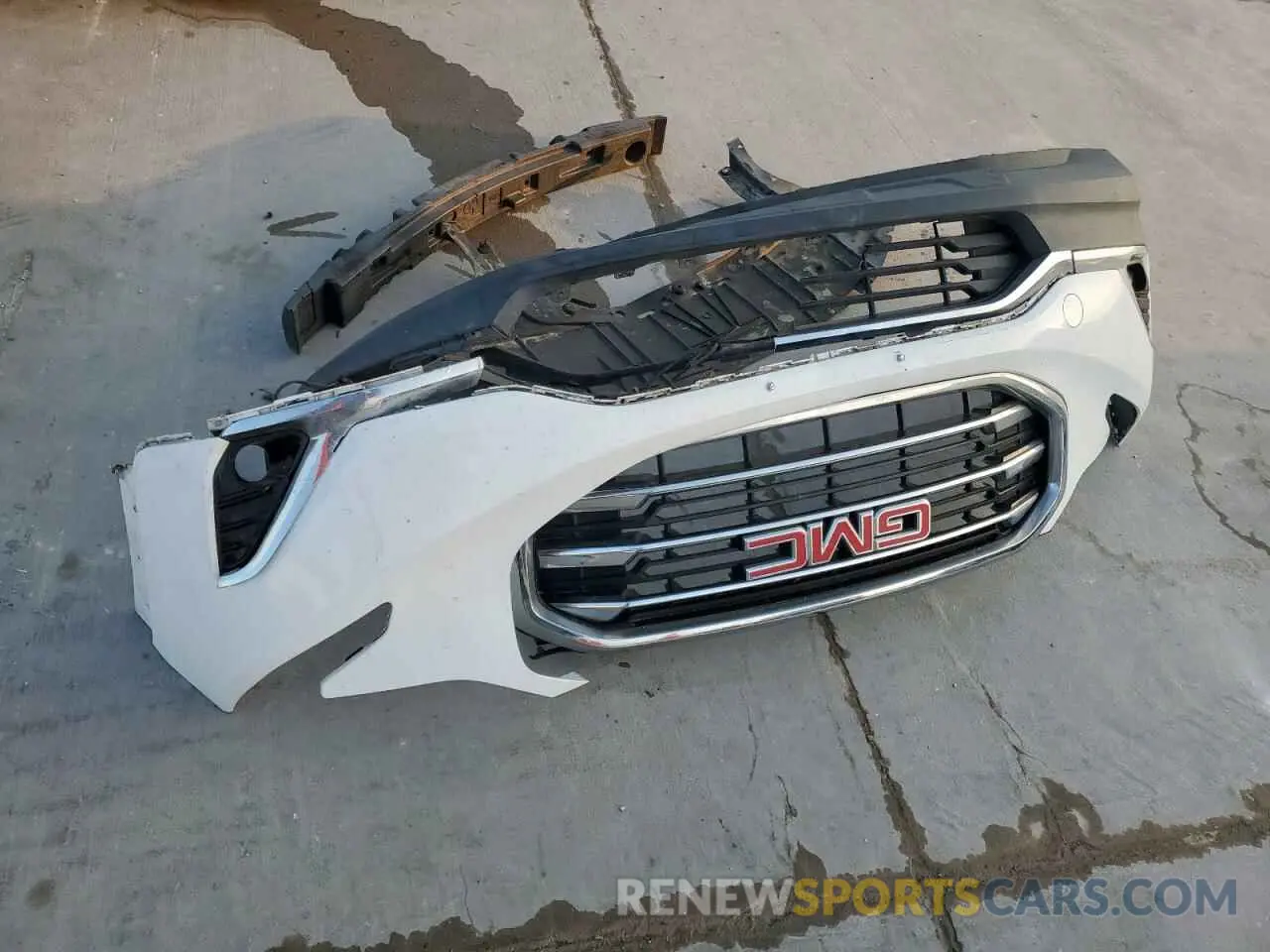 13 Photograph of a damaged car 3GKALPEX0KL279552 GMC TERRAIN 2019