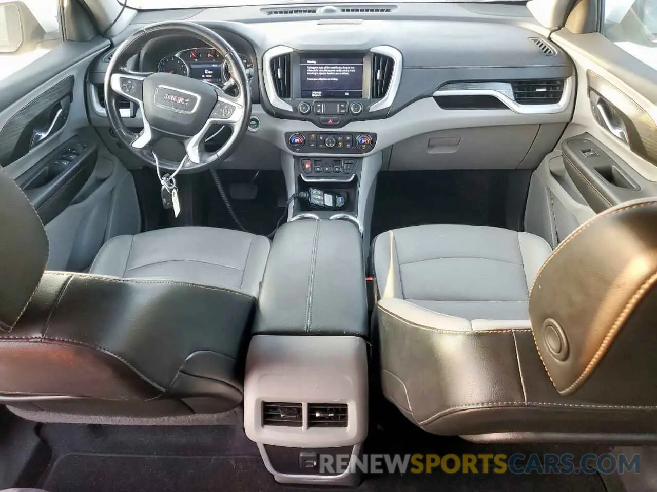 8 Photograph of a damaged car 3GKALPEX0KL279552 GMC TERRAIN 2019