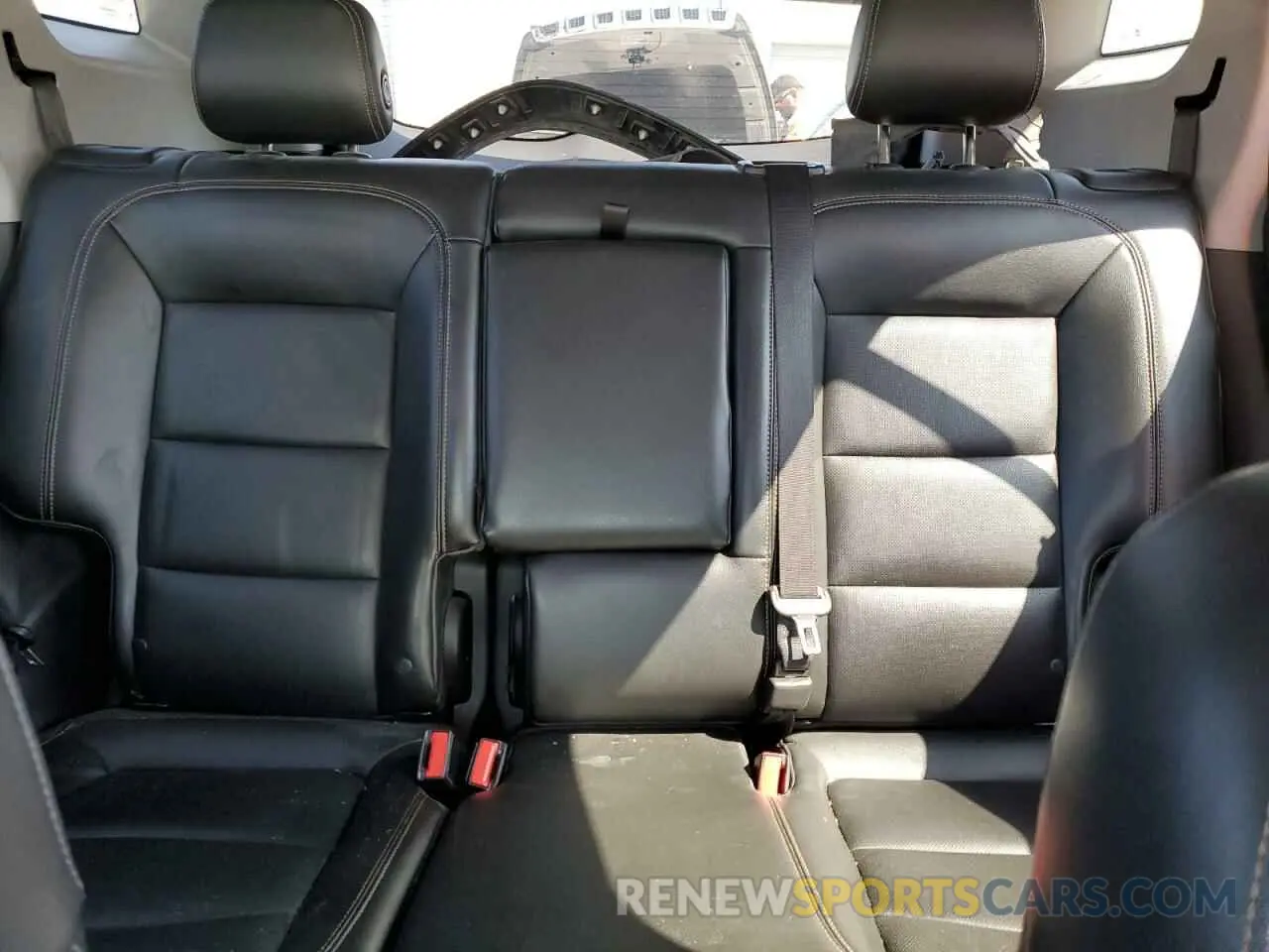 10 Photograph of a damaged car 3GKALPEX1KL183168 GMC TERRAIN 2019