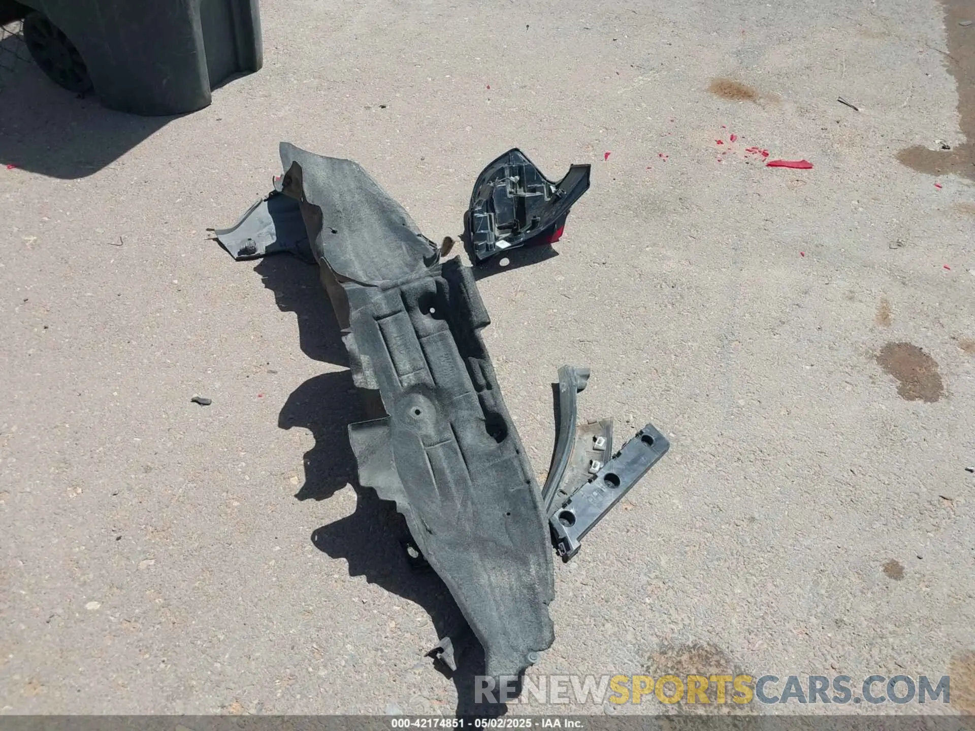 12 Photograph of a damaged car 3GKALPEX2KL198911 GMC TERRAIN 2019