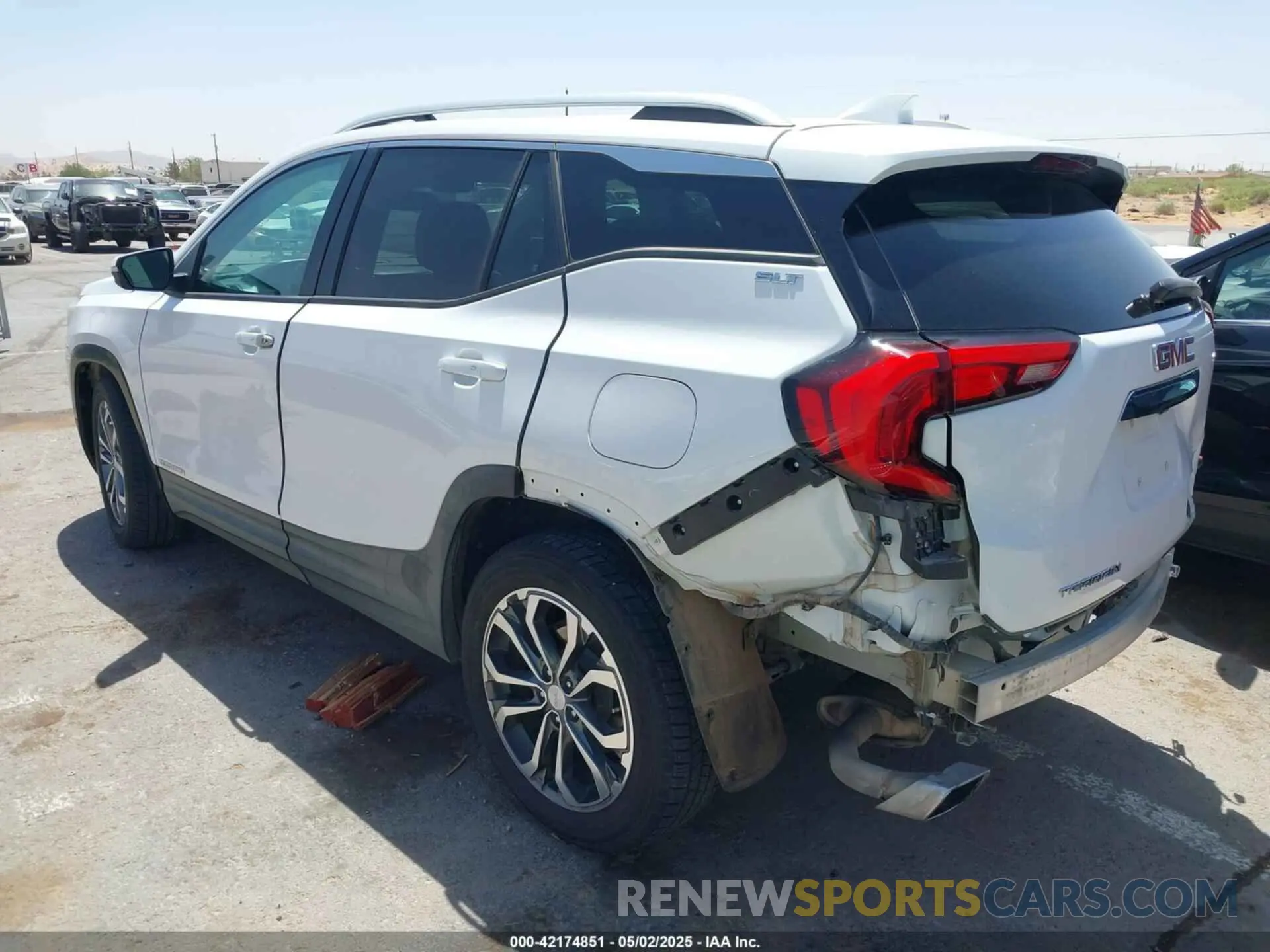 3 Photograph of a damaged car 3GKALPEX2KL198911 GMC TERRAIN 2019