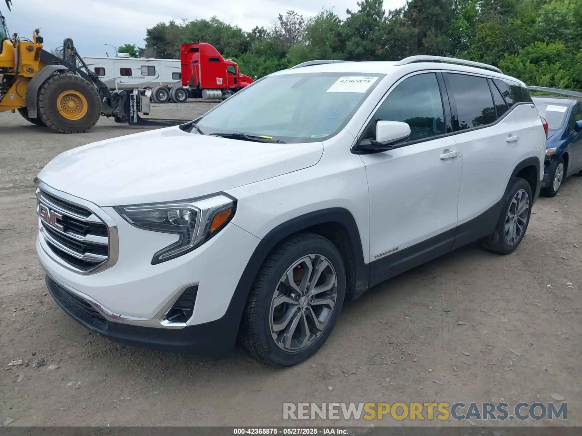 2 Photograph of a damaged car 3GKALPEX3KL134814 GMC TERRAIN 2019