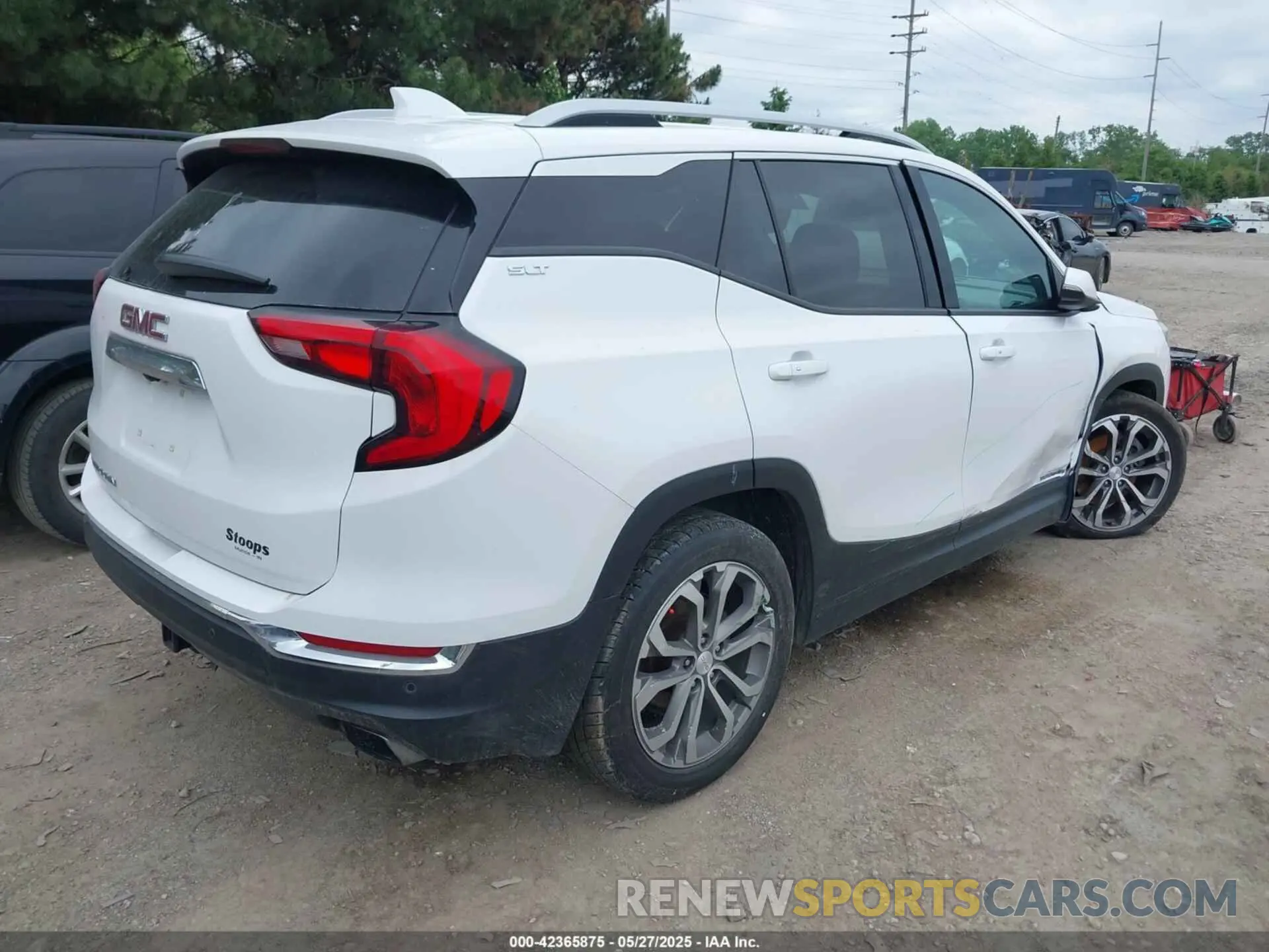 4 Photograph of a damaged car 3GKALPEX3KL134814 GMC TERRAIN 2019