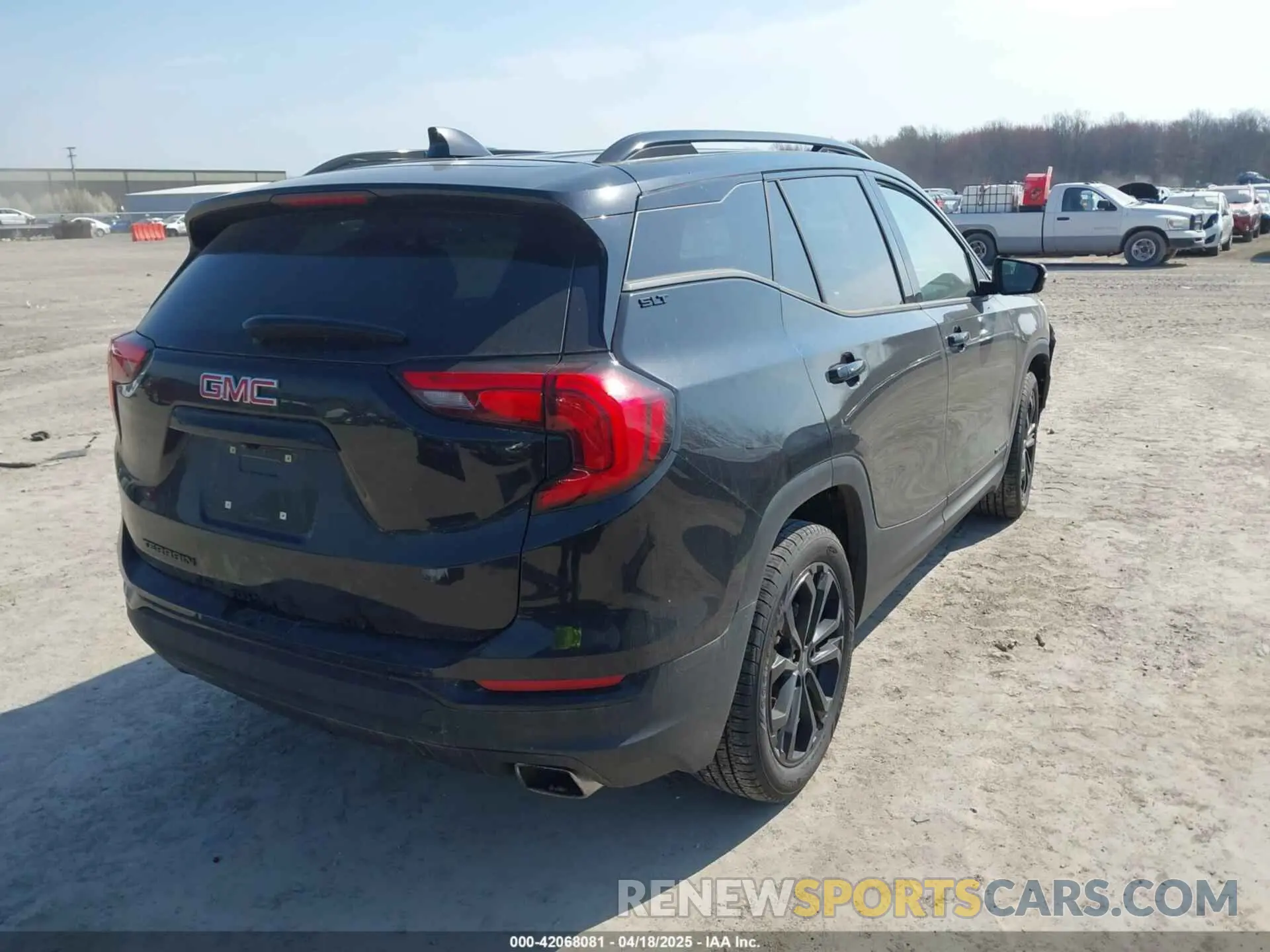 4 Photograph of a damaged car 3GKALPEX4KL135079 GMC TERRAIN 2019