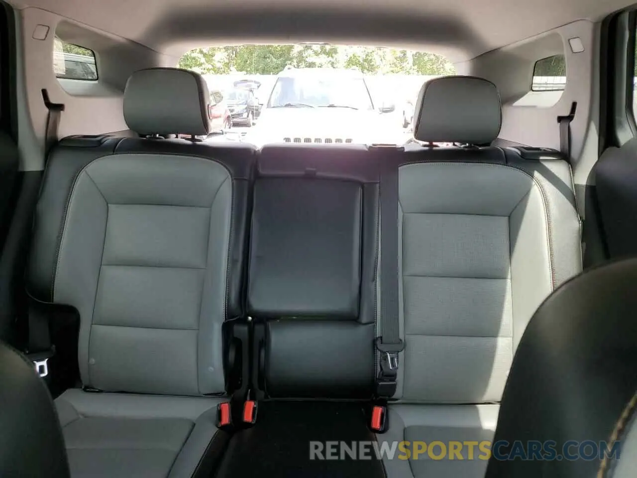 10 Photograph of a damaged car 3GKALPEX4KL265511 GMC TERRAIN 2019