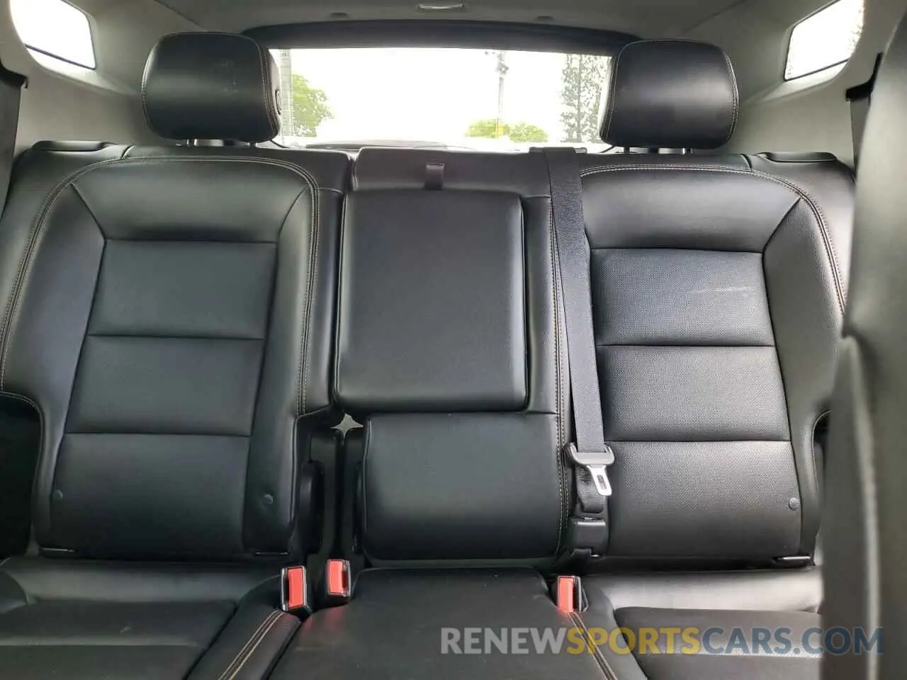10 Photograph of a damaged car 3GKALPEX8KL210348 GMC TERRAIN 2019