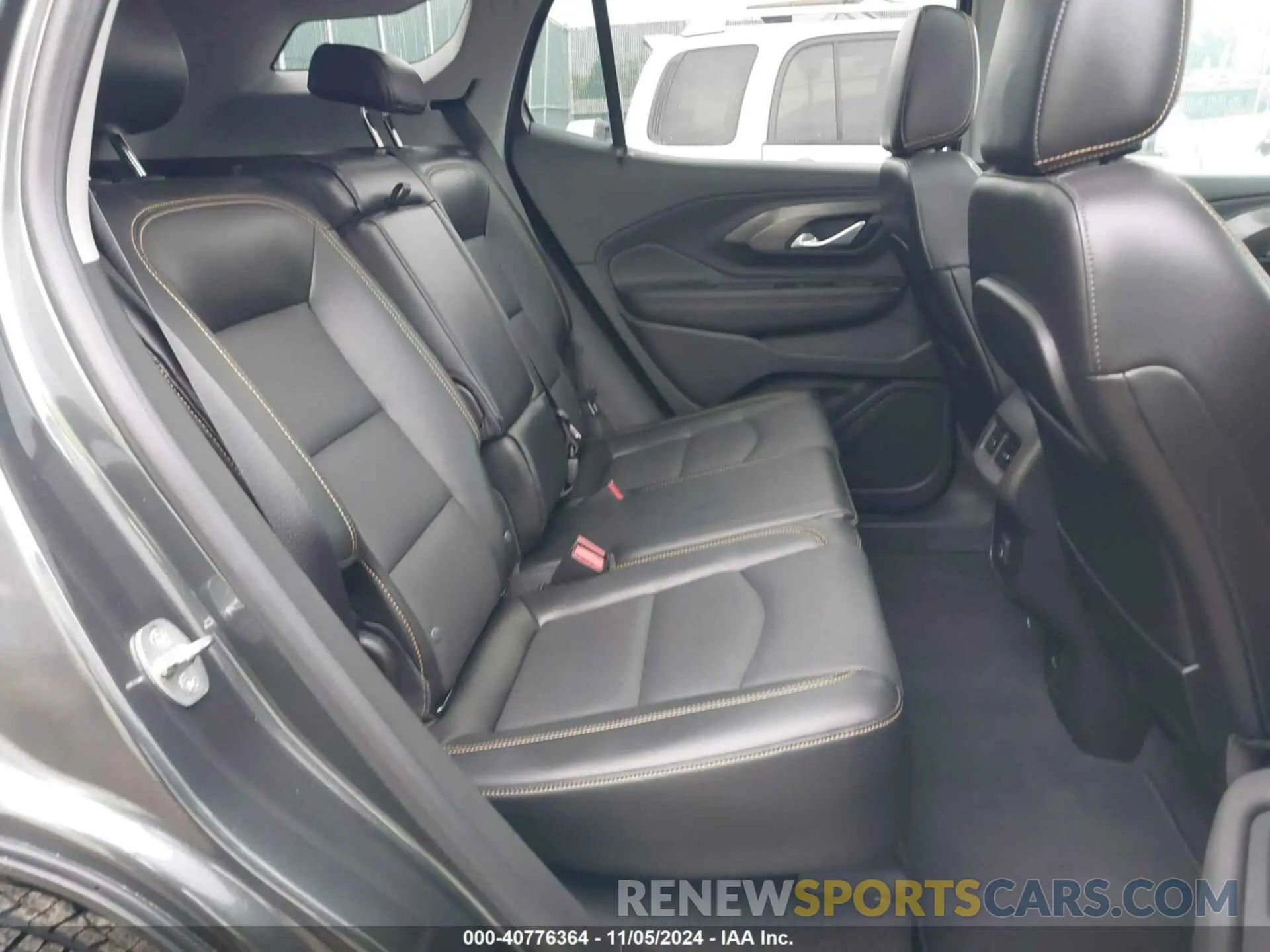 8 Photograph of a damaged car 3GKALPEXXKL380534 GMC TERRAIN 2019
