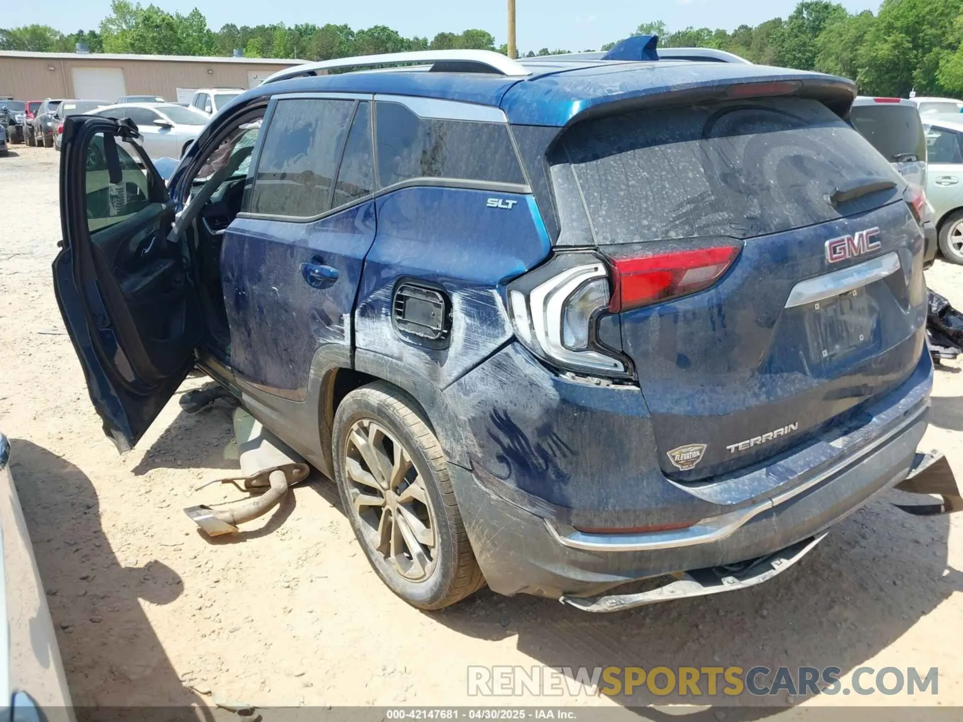 3 Photograph of a damaged car 3GKALPEXXKL384695 GMC TERRAIN 2019