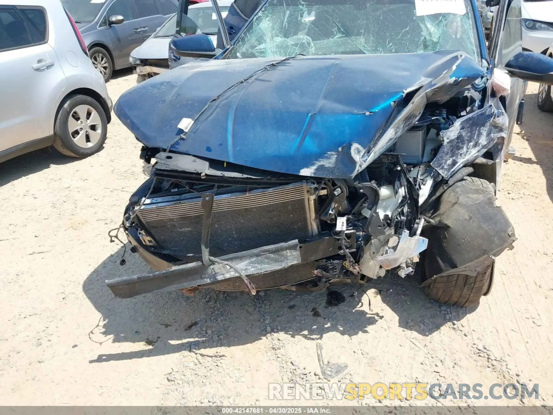 6 Photograph of a damaged car 3GKALPEXXKL384695 GMC TERRAIN 2019