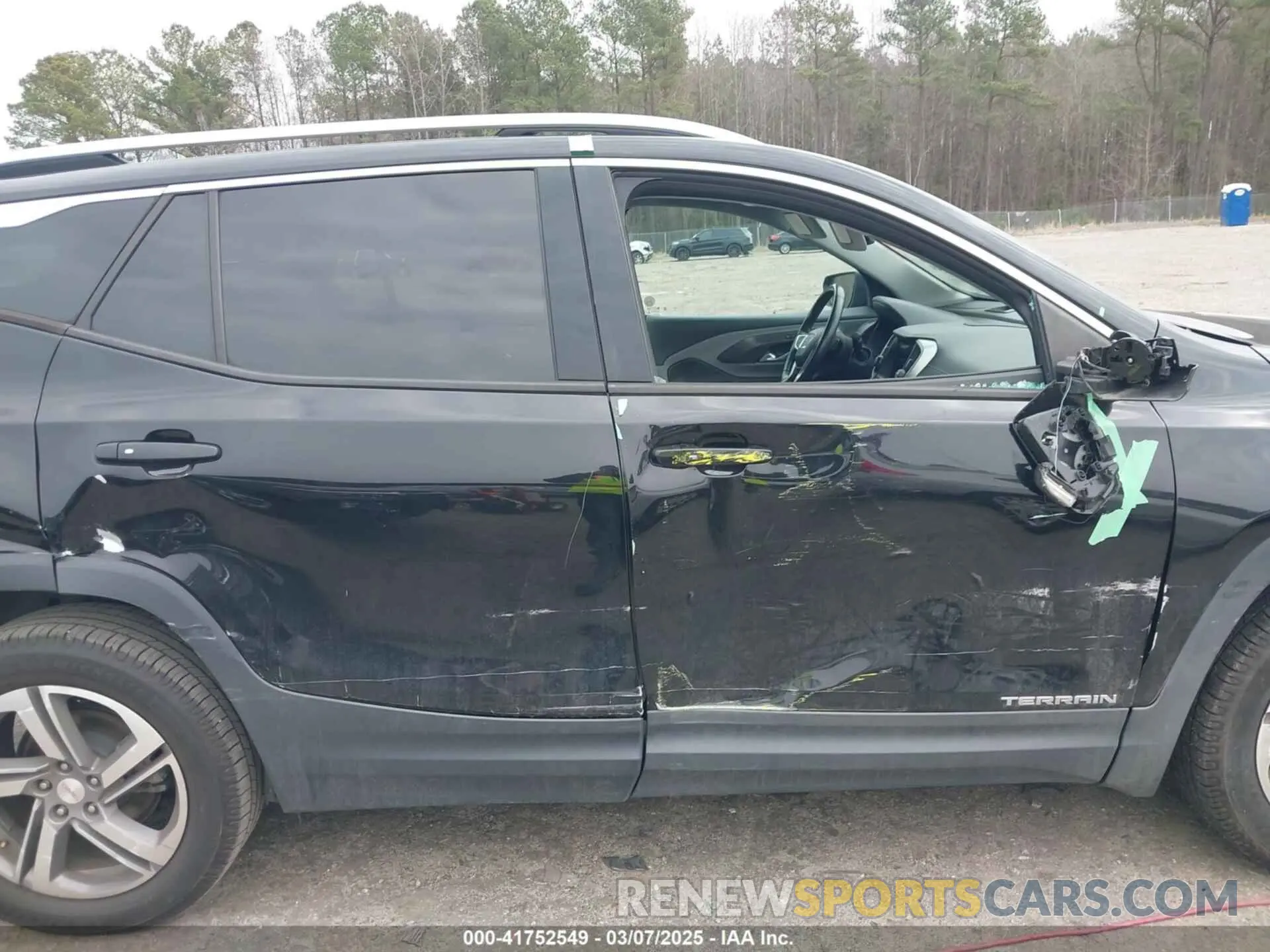 13 Photograph of a damaged car 3GKALREU6KL255578 GMC TERRAIN 2019