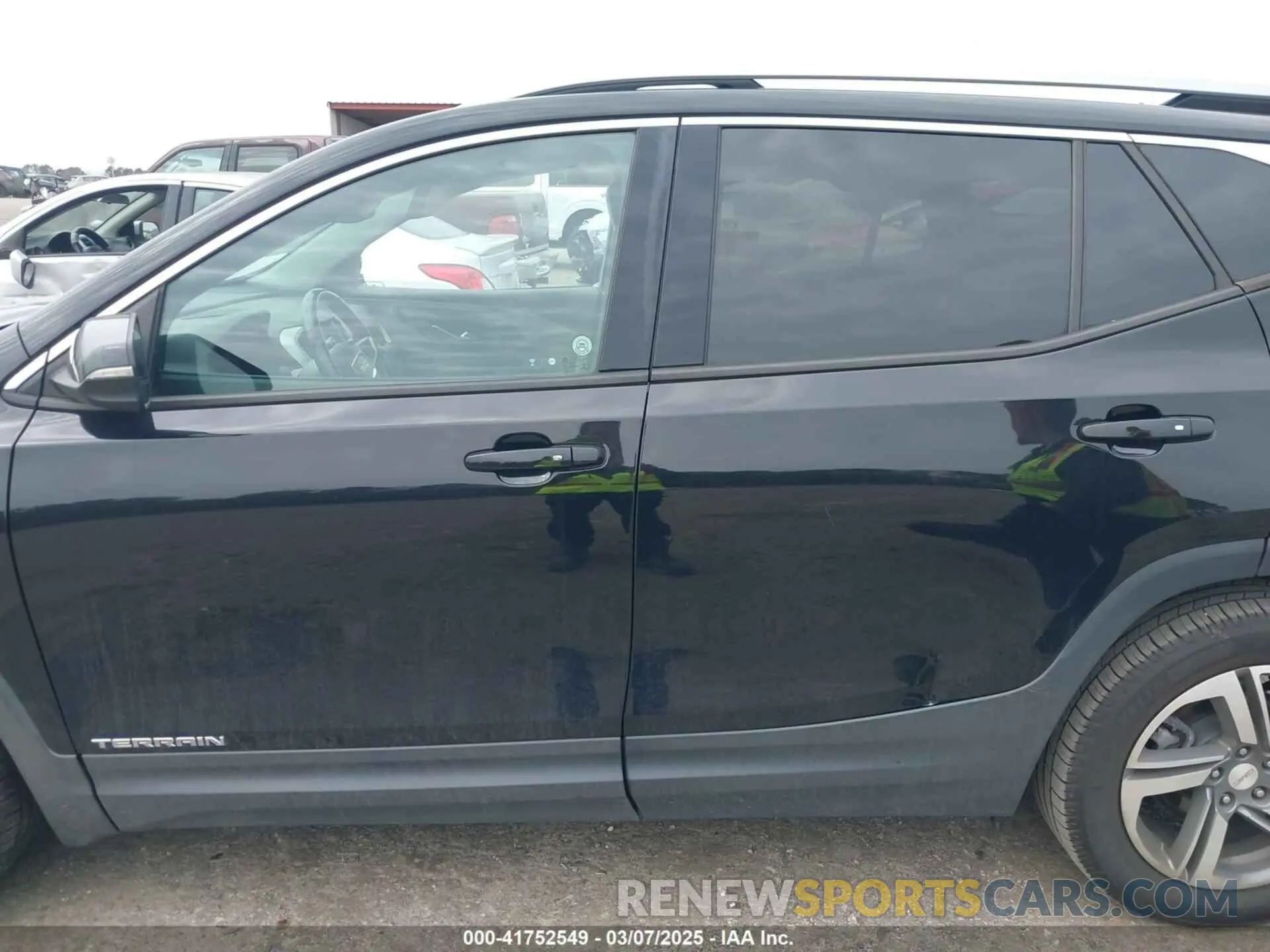 14 Photograph of a damaged car 3GKALREU6KL255578 GMC TERRAIN 2019
