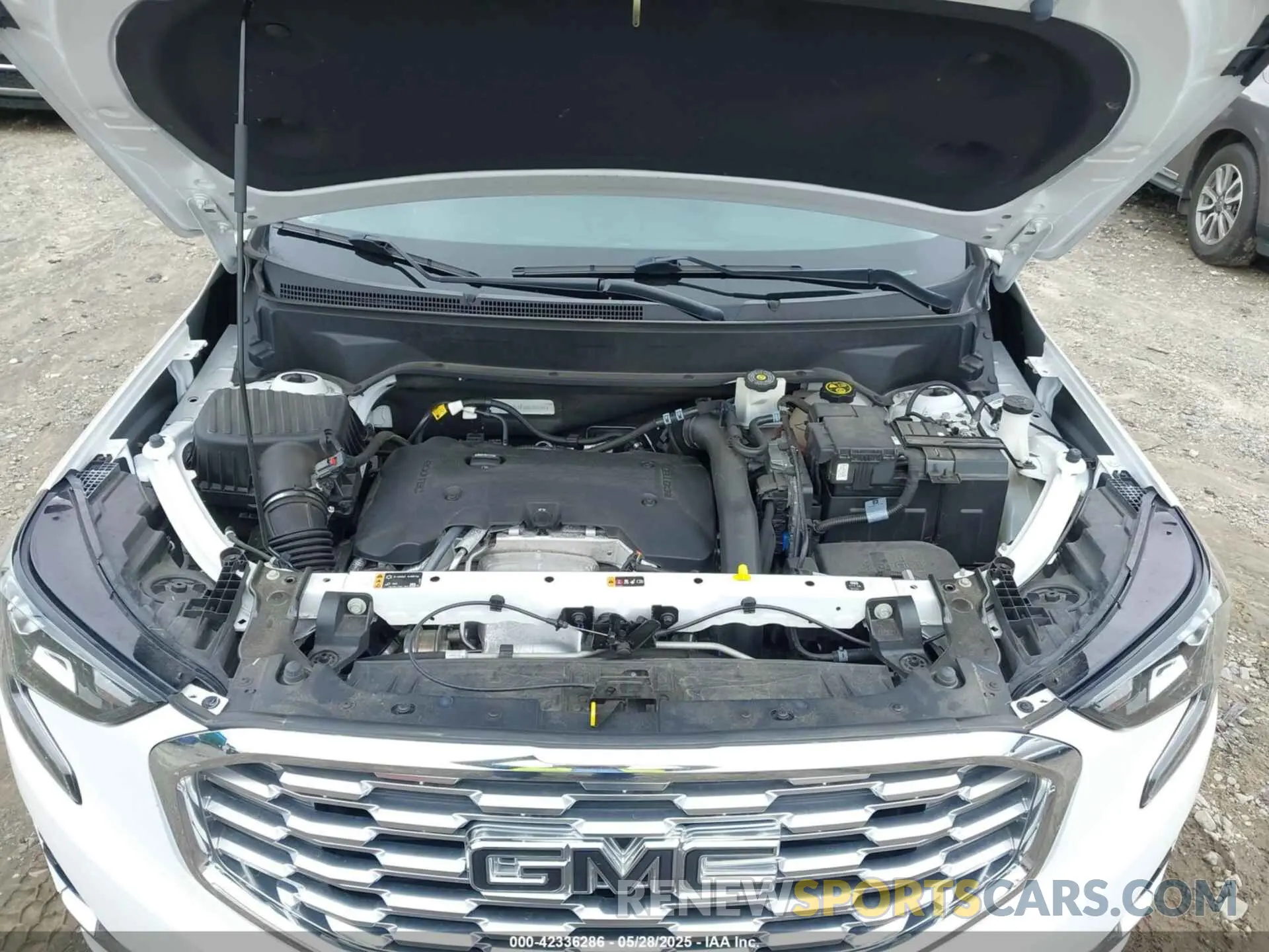 10 Photograph of a damaged car 3GKALSEX0KL305358 GMC TERRAIN 2019