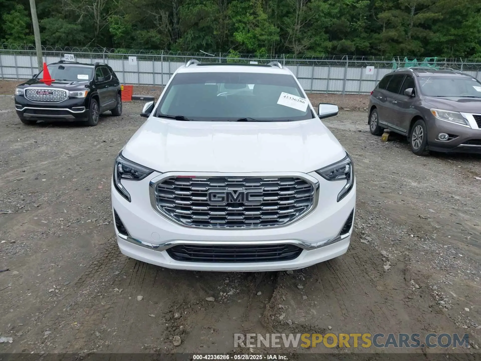 13 Photograph of a damaged car 3GKALSEX0KL305358 GMC TERRAIN 2019