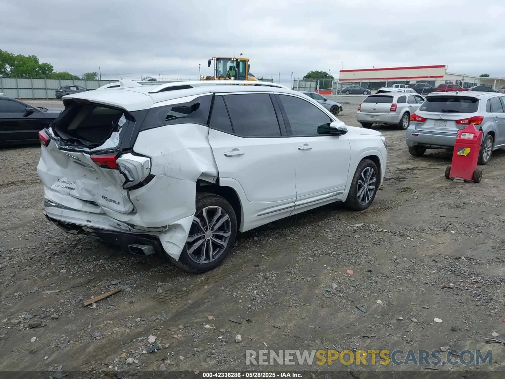 4 Photograph of a damaged car 3GKALSEX0KL305358 GMC TERRAIN 2019
