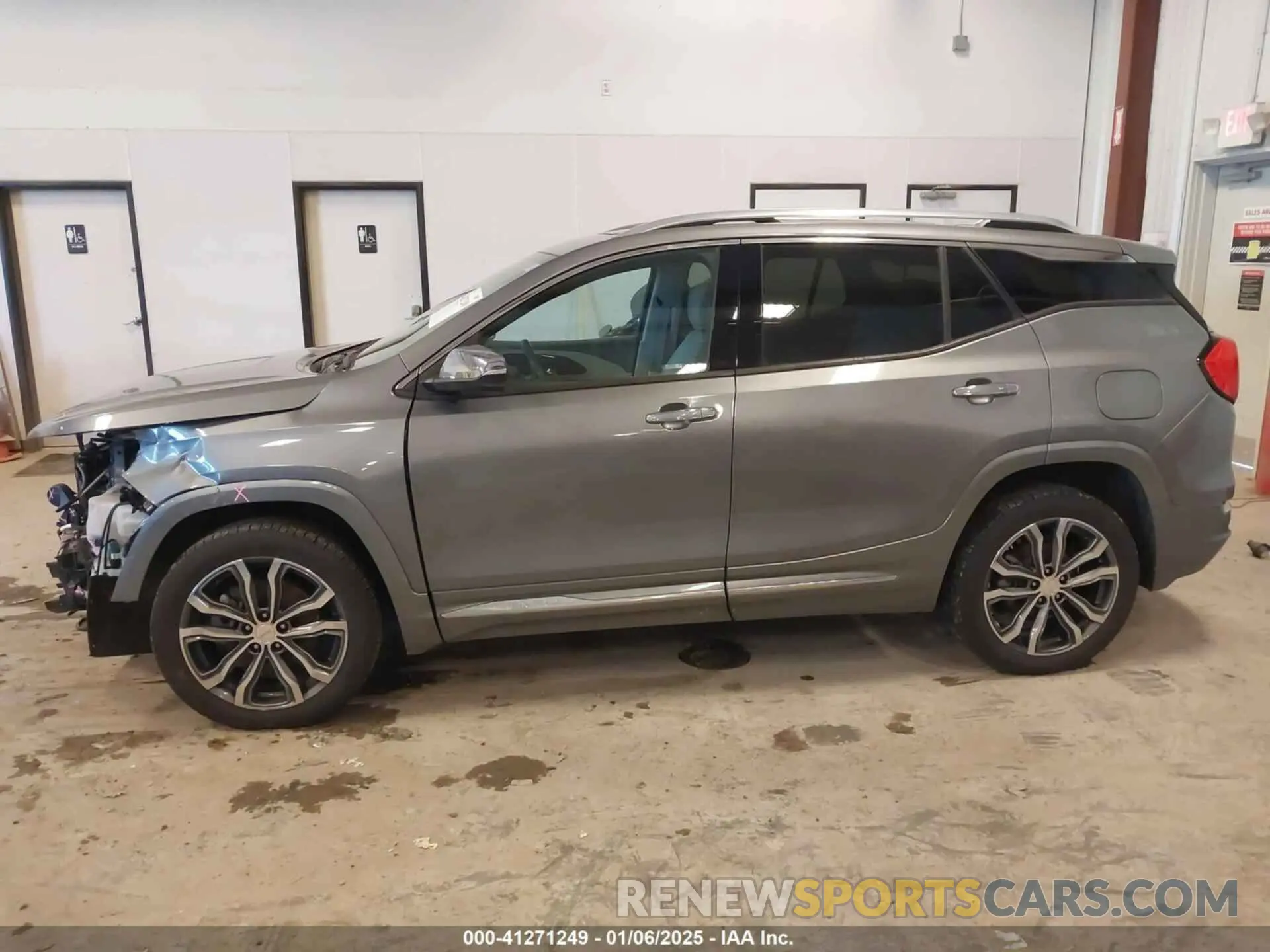 14 Photograph of a damaged car 3GKALSEX1KL121322 GMC TERRAIN 2019