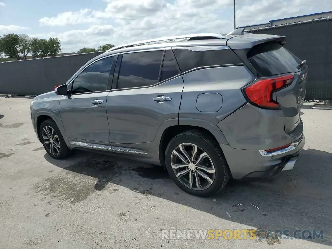 2 Photograph of a damaged car 3GKALSEX2KL183795 GMC TERRAIN 2019