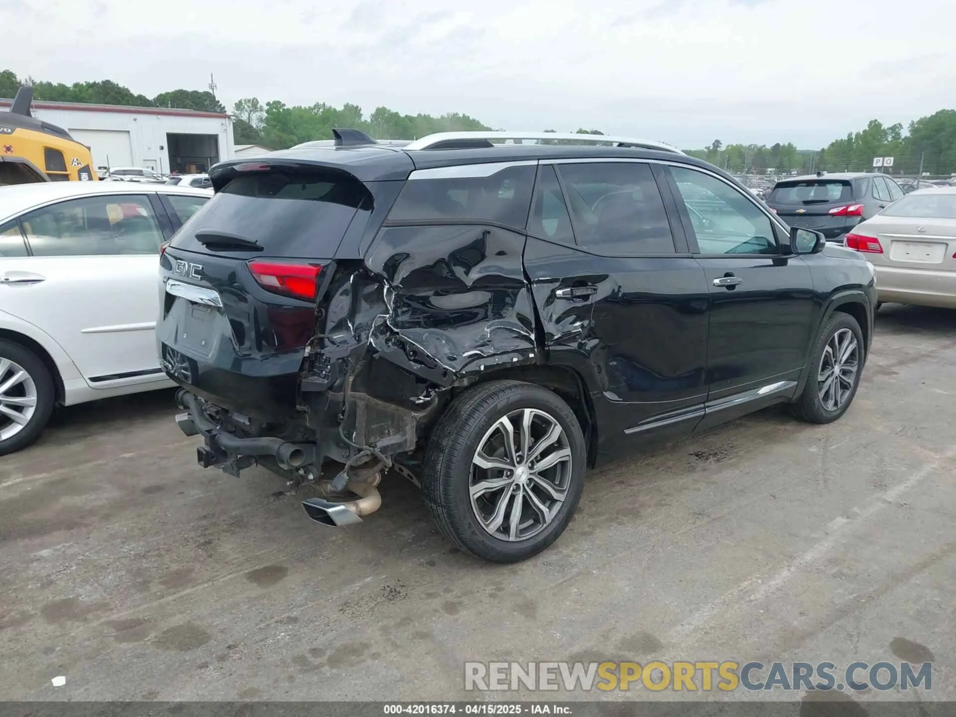 4 Photograph of a damaged car 3GKALSEX3KL123685 GMC TERRAIN 2019