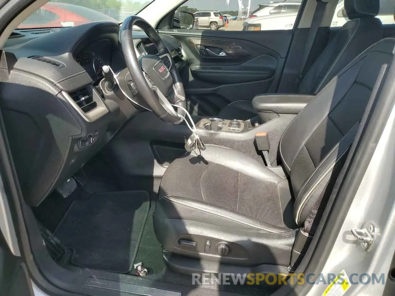 7 Photograph of a damaged car 3GKALSEX4KL100352 GMC TERRAIN 2019