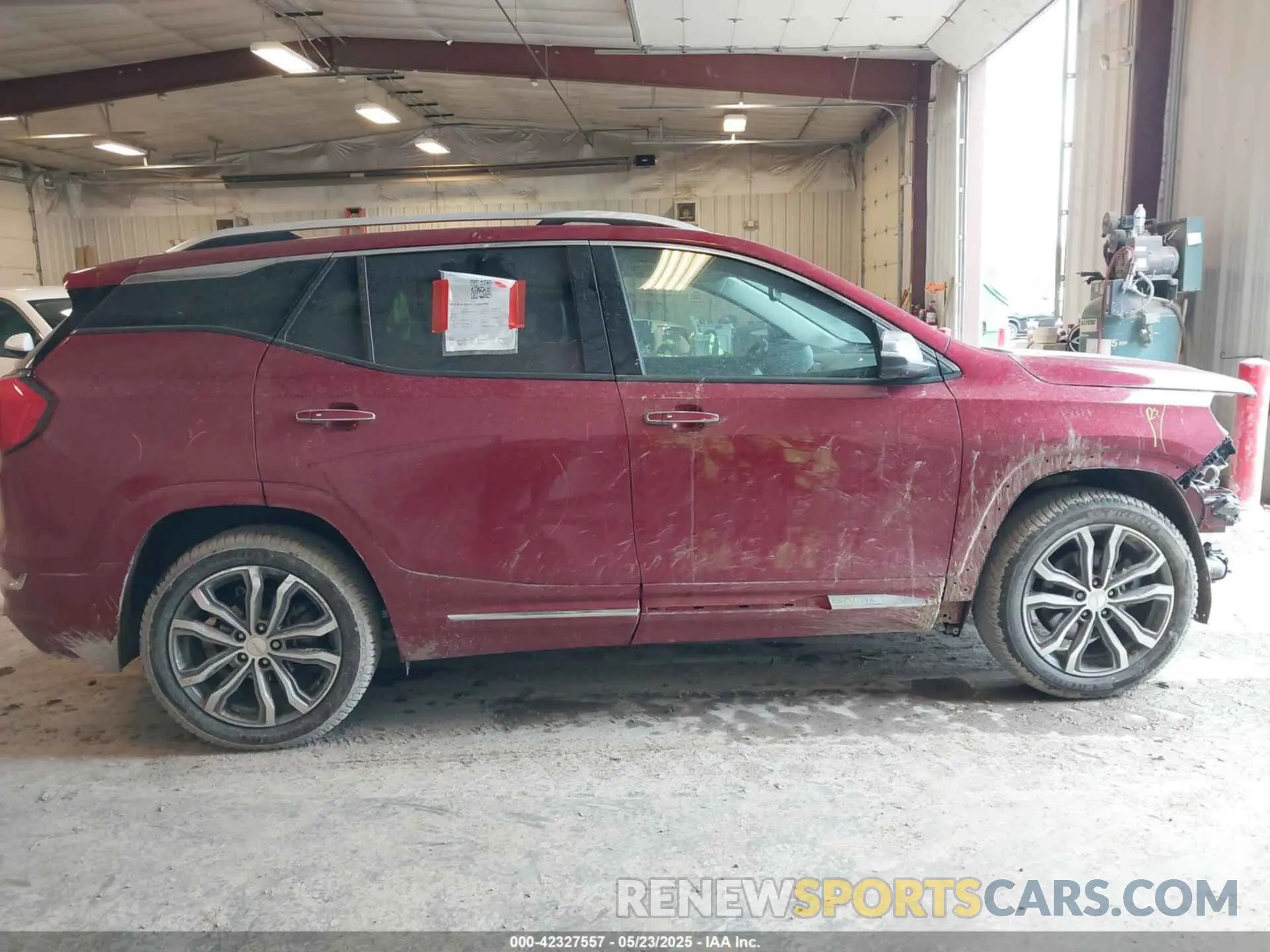 14 Photograph of a damaged car 3GKALSEX4KL389068 GMC TERRAIN 2019