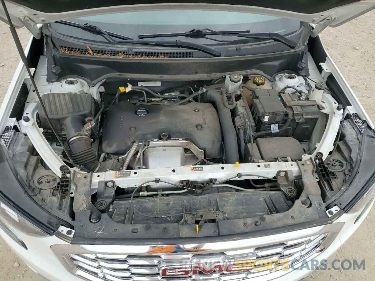 11 Photograph of a damaged car 3GKALSEX5KL119587 GMC TERRAIN 2019
