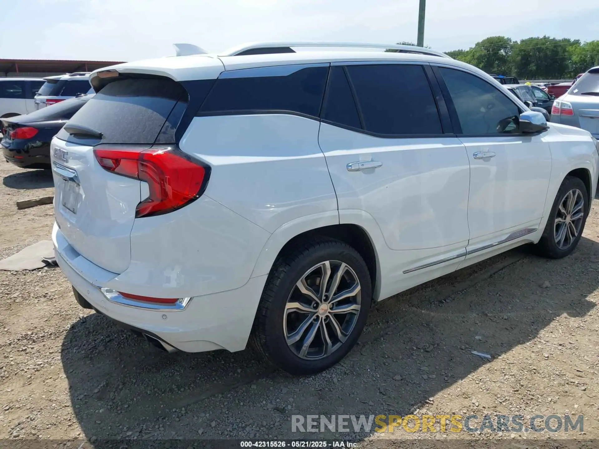 4 Photograph of a damaged car 3GKALSEX9KL140457 GMC TERRAIN 2019
