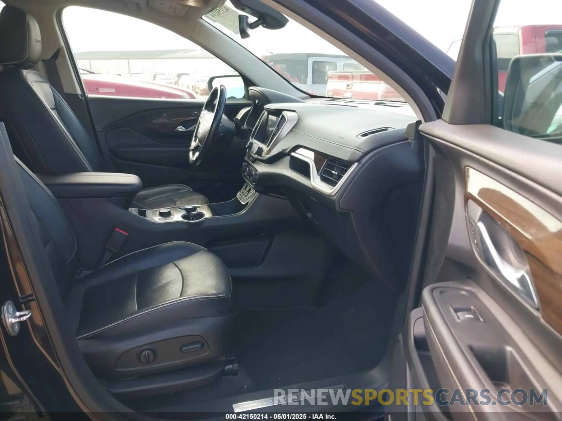 5 Photograph of a damaged car 3GKALSEX9KL356017 GMC TERRAIN 2019