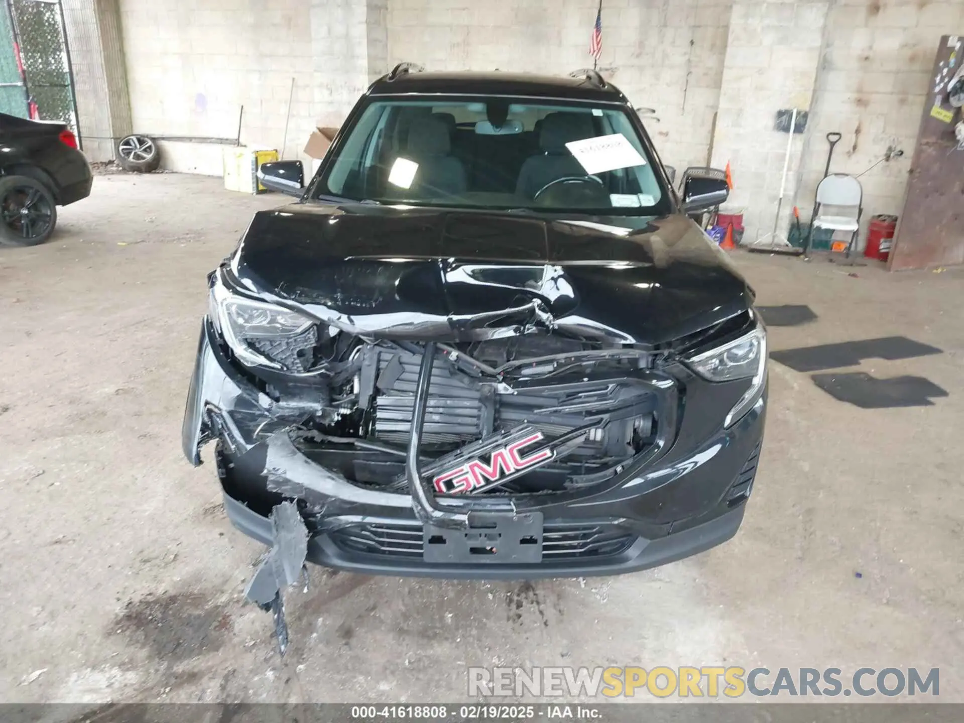 12 Photograph of a damaged car 3GKALTEV0KL222002 GMC TERRAIN 2019