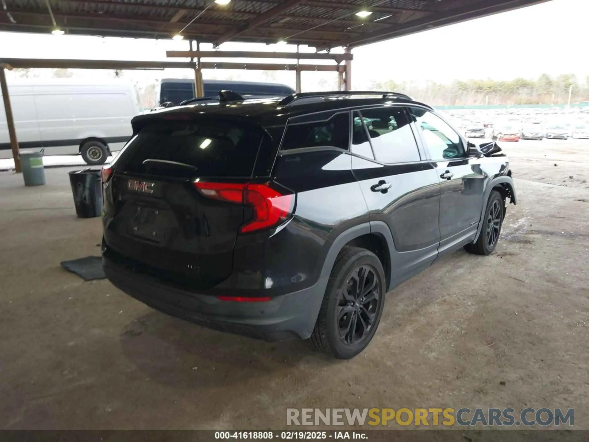 4 Photograph of a damaged car 3GKALTEV0KL222002 GMC TERRAIN 2019
