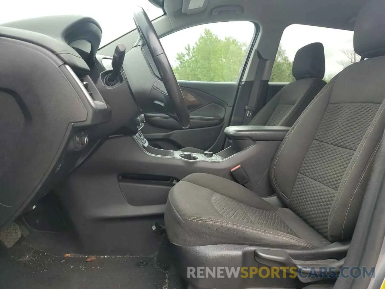 7 Photograph of a damaged car 3GKALTEV1KL135273 GMC TERRAIN 2019