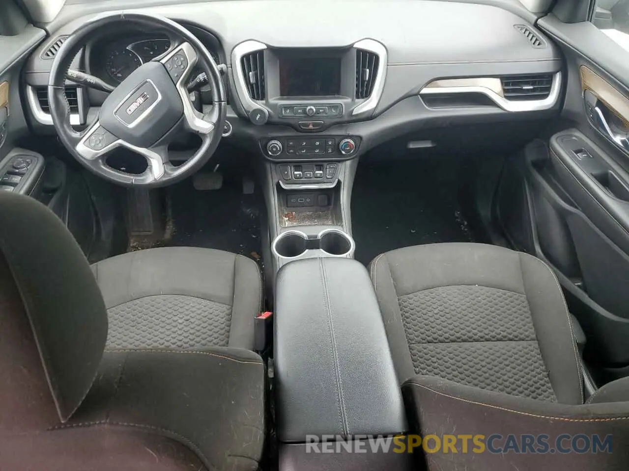 8 Photograph of a damaged car 3GKALTEV1KL135273 GMC TERRAIN 2019