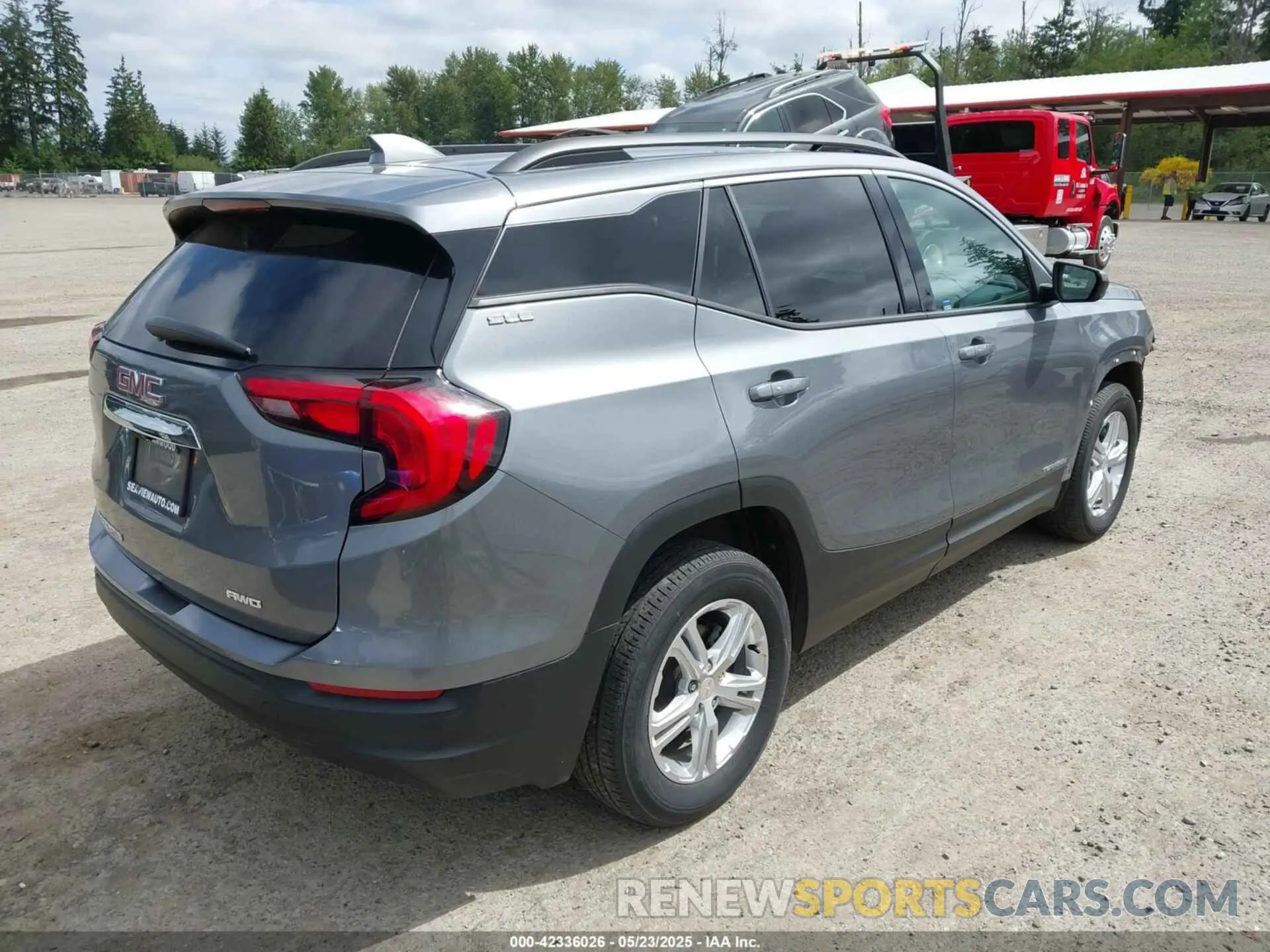 4 Photograph of a damaged car 3GKALTEV1KL293368 GMC TERRAIN 2019