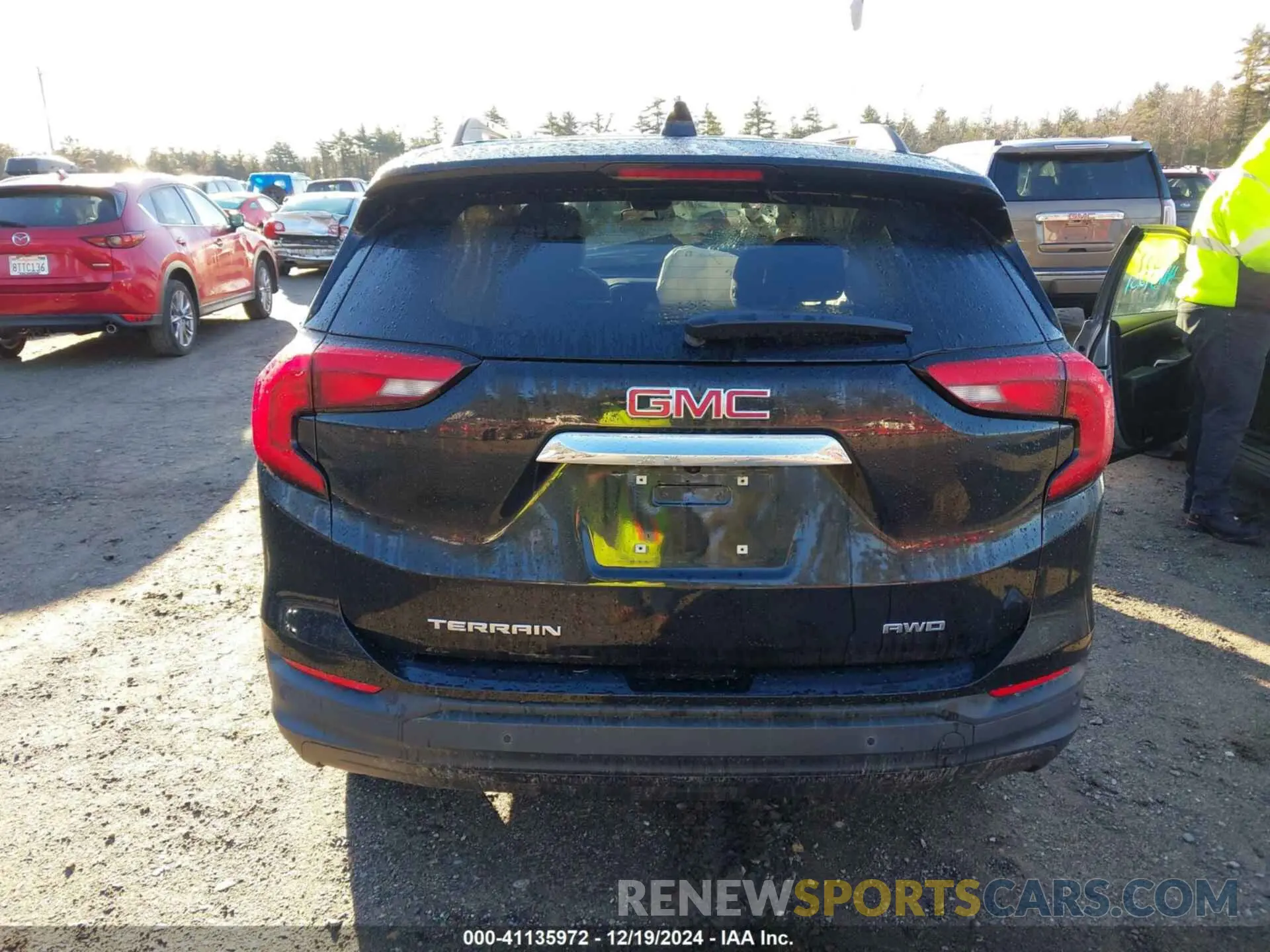 16 Photograph of a damaged car 3GKALTEV1KL353195 GMC TERRAIN 2019