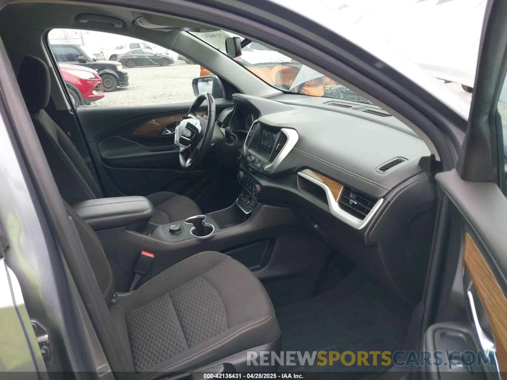 5 Photograph of a damaged car 3GKALTEV1KL379523 GMC TERRAIN 2019