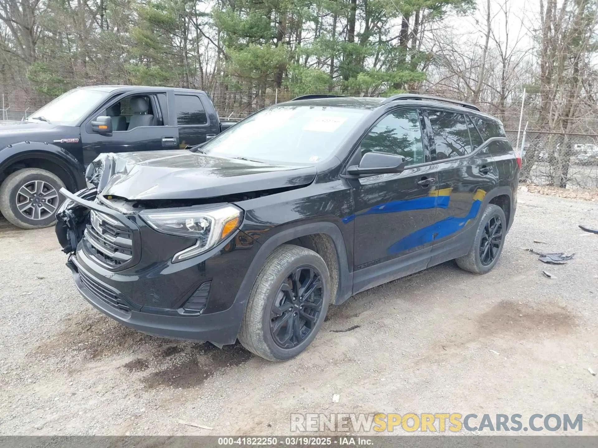 2 Photograph of a damaged car 3GKALTEV1KL386679 GMC TERRAIN 2019