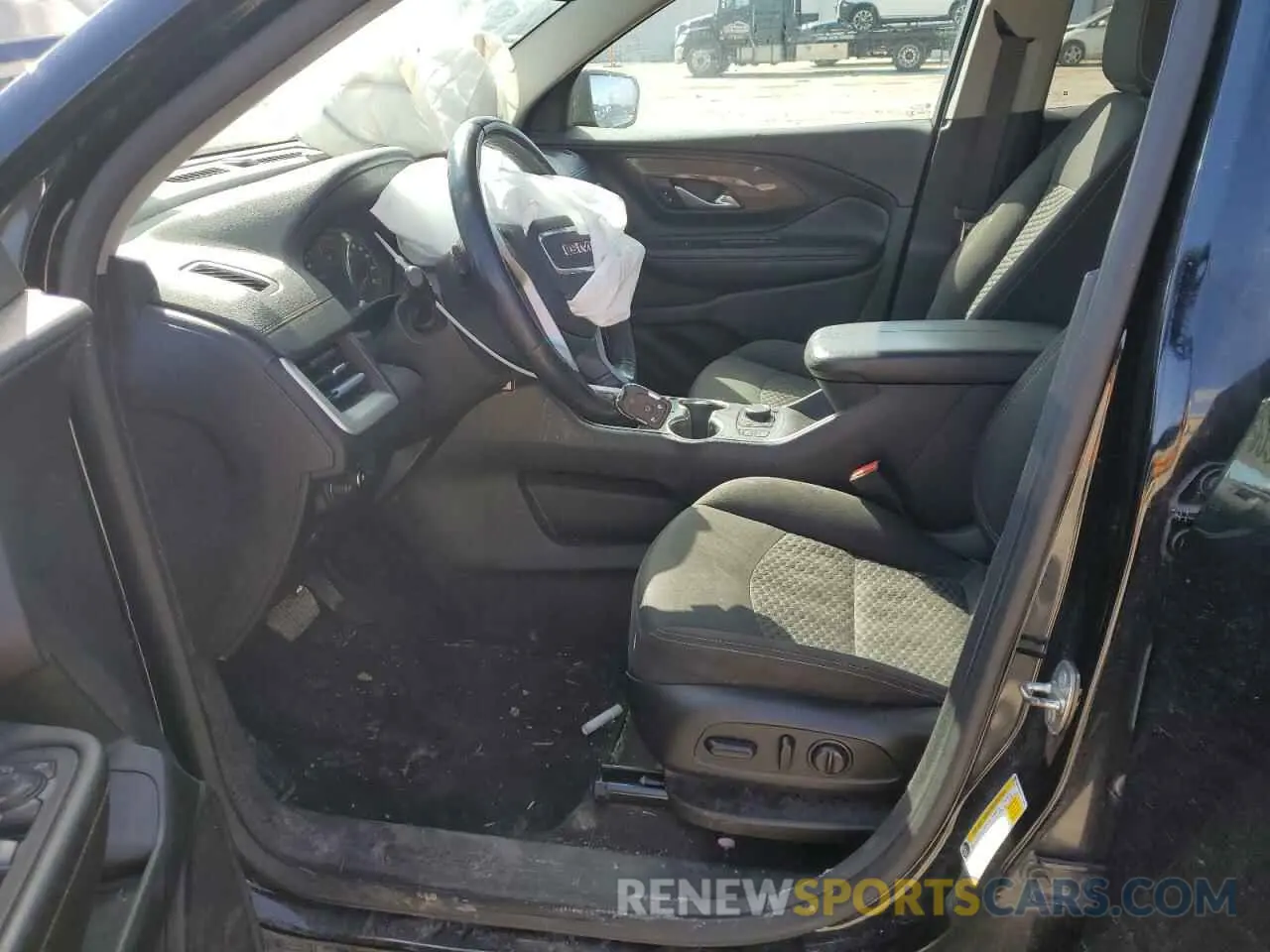 7 Photograph of a damaged car 3GKALTEV2KL176883 GMC TERRAIN 2019