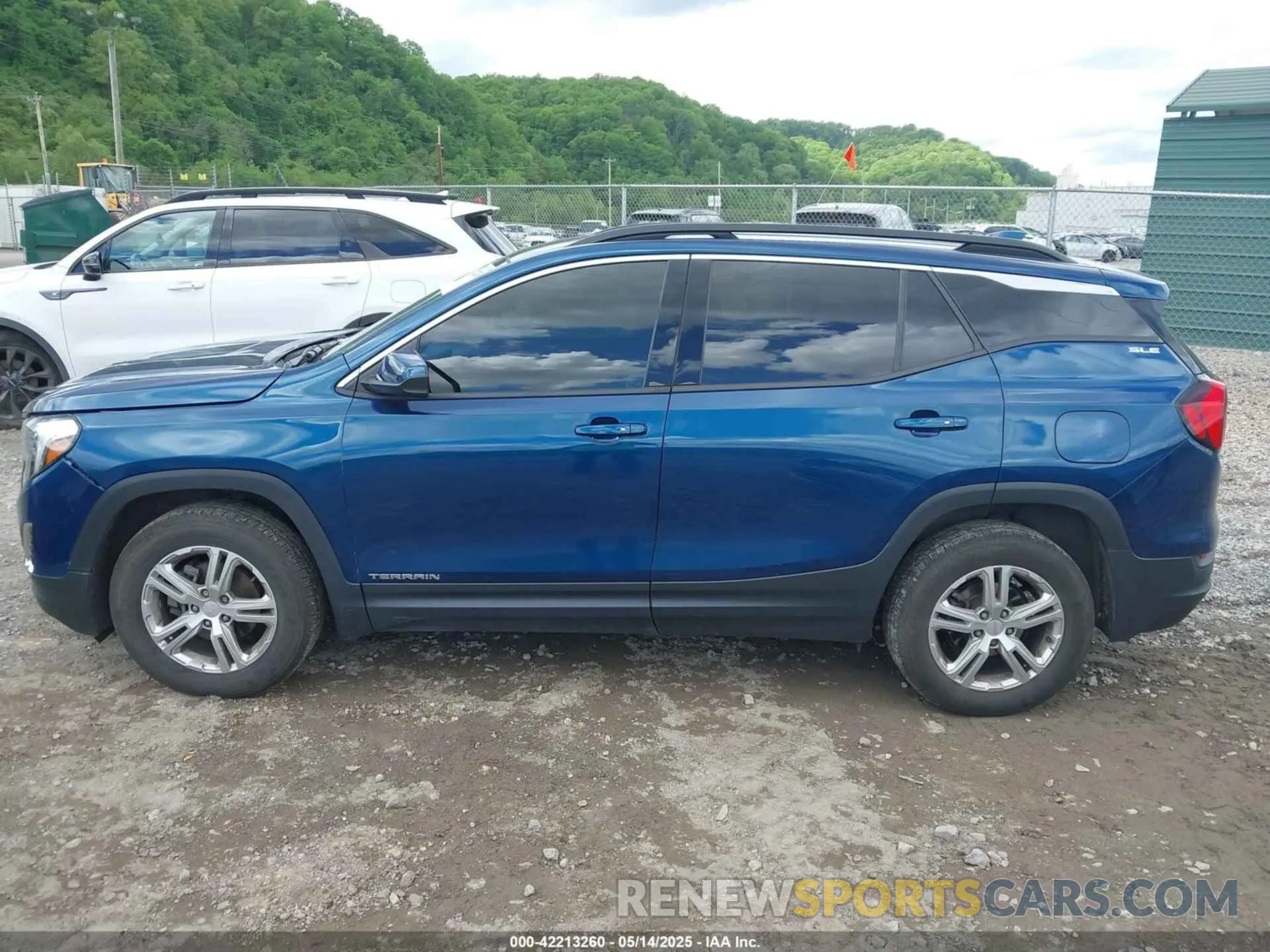 14 Photograph of a damaged car 3GKALTEV2KL239920 GMC TERRAIN 2019