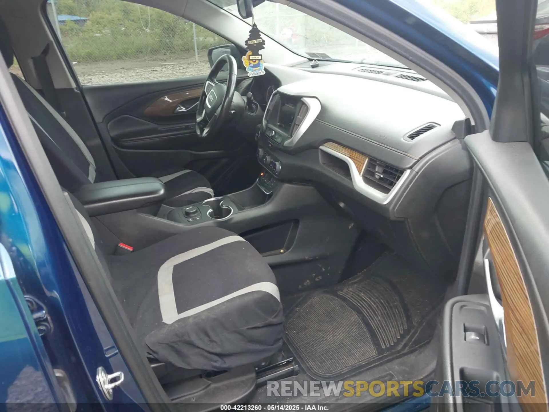 5 Photograph of a damaged car 3GKALTEV2KL239920 GMC TERRAIN 2019