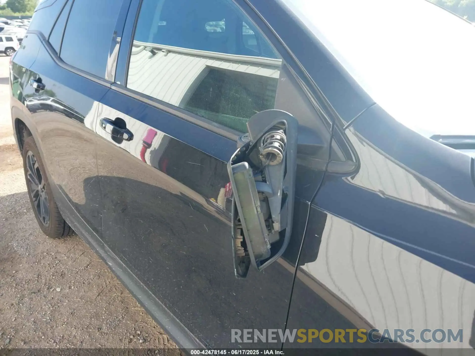 18 Photograph of a damaged car 3GKALTEV2KL282623 GMC TERRAIN 2019