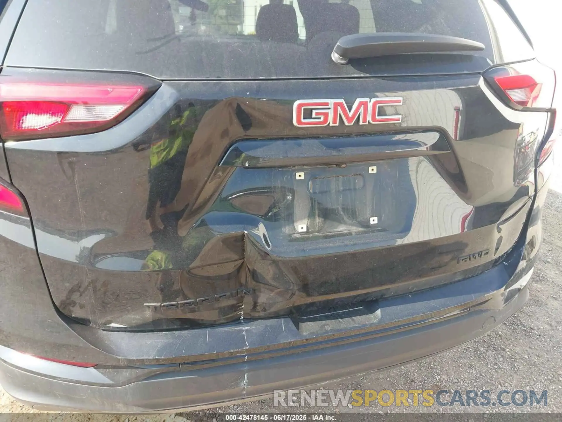6 Photograph of a damaged car 3GKALTEV2KL282623 GMC TERRAIN 2019