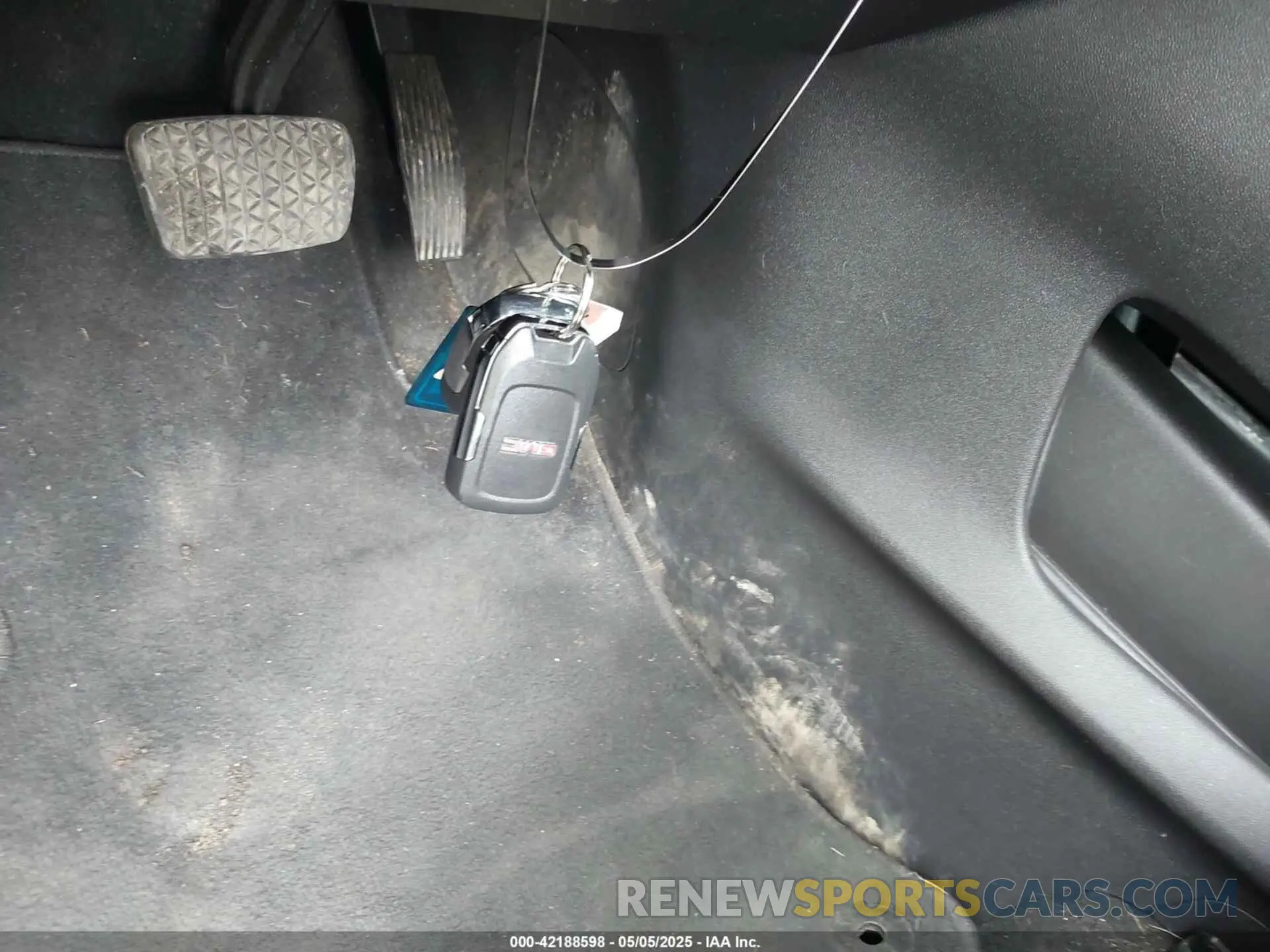 11 Photograph of a damaged car 3GKALTEV3KL154455 GMC TERRAIN 2019