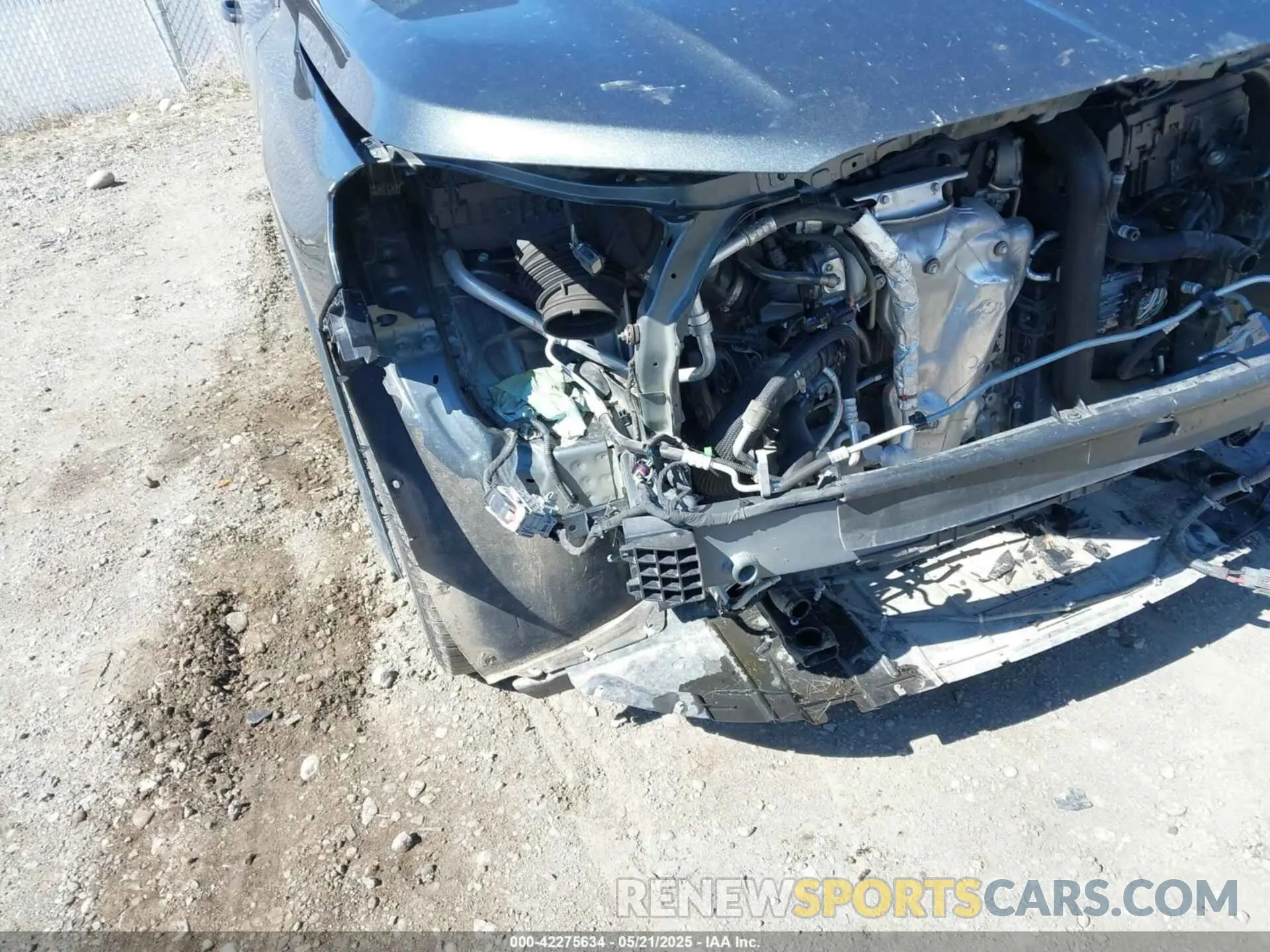 17 Photograph of a damaged car 3GKALTEV3KL370595 GMC TERRAIN 2019